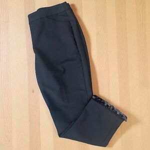 NEW Chico’s “The Ultimate Fit” Sequin Trim High Waisted Ankle Pants in Black